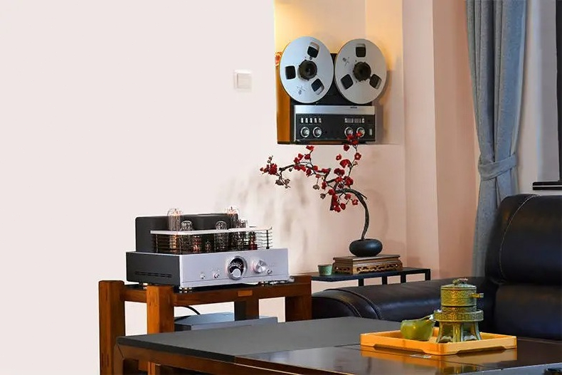 Class A Tube Amplifier 845 - Ламповый интегральный усилитель класса А 300B